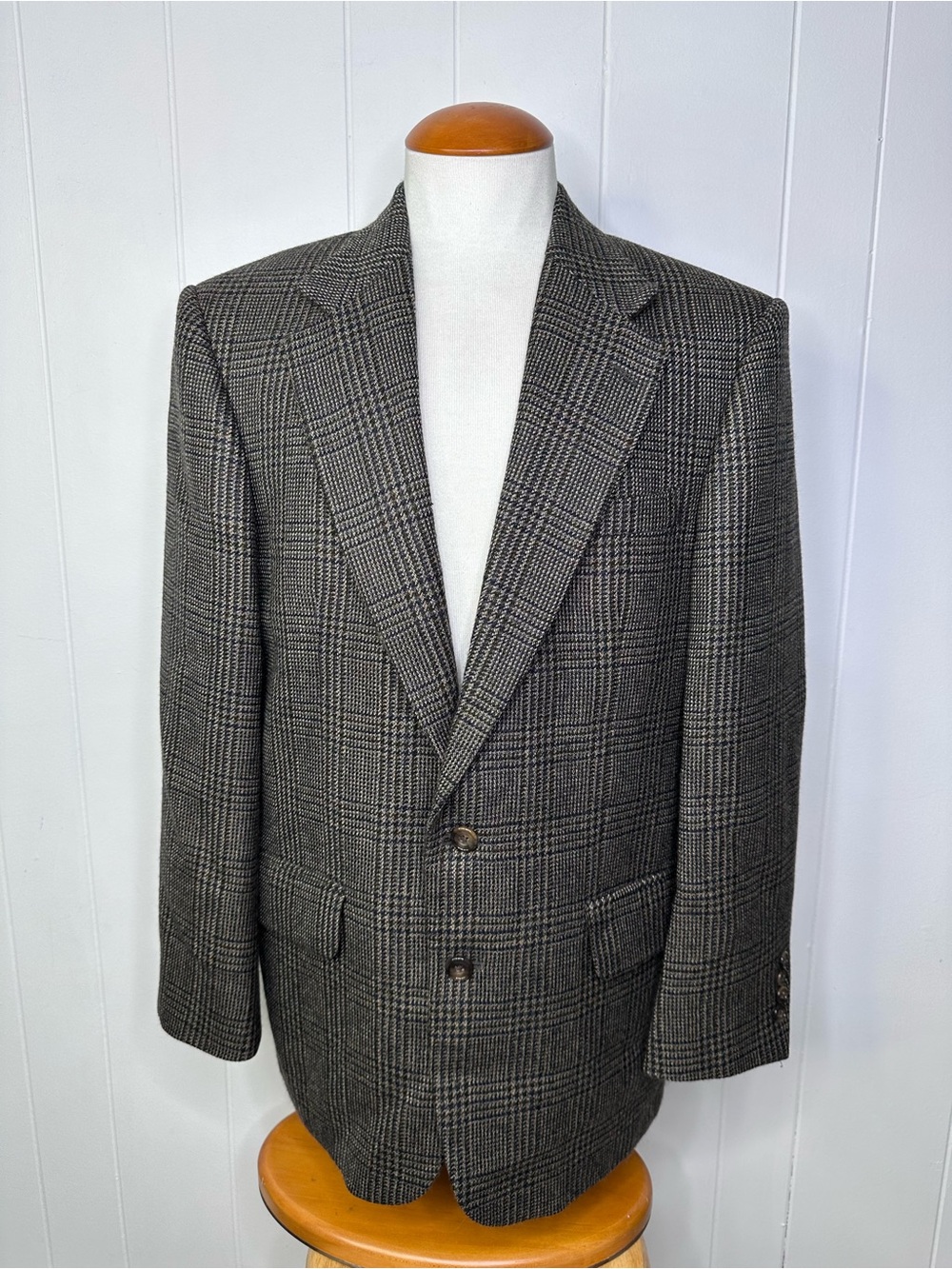 Oscar de la Renta Men’s Plaid Tweed Blazer